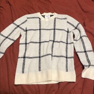 Like new window pane  sweater